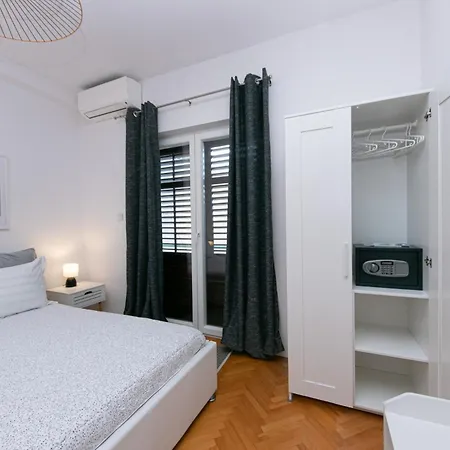 By The Sea Podgora, Makarska - 20231 Apartment