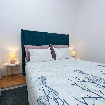 Apartment By The Sea Podgora, Makarska - 20231